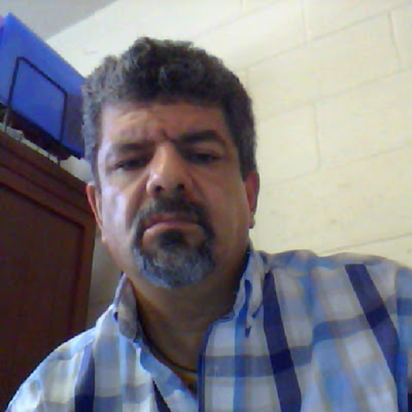 Meet your Posher, Gustavo - Picture 1 of 1